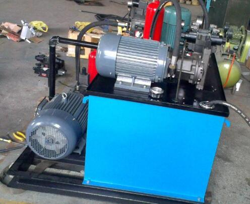 <a href=http://m.www1122kncomx.cn/news_article?news_id=108>液壓設(shè)備</a>